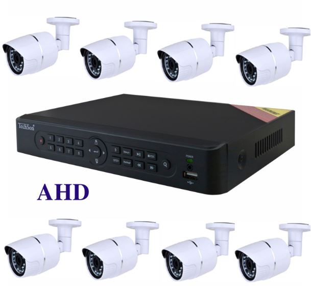 AHD 1MP szett DVR , 8db 1MP cskamera 